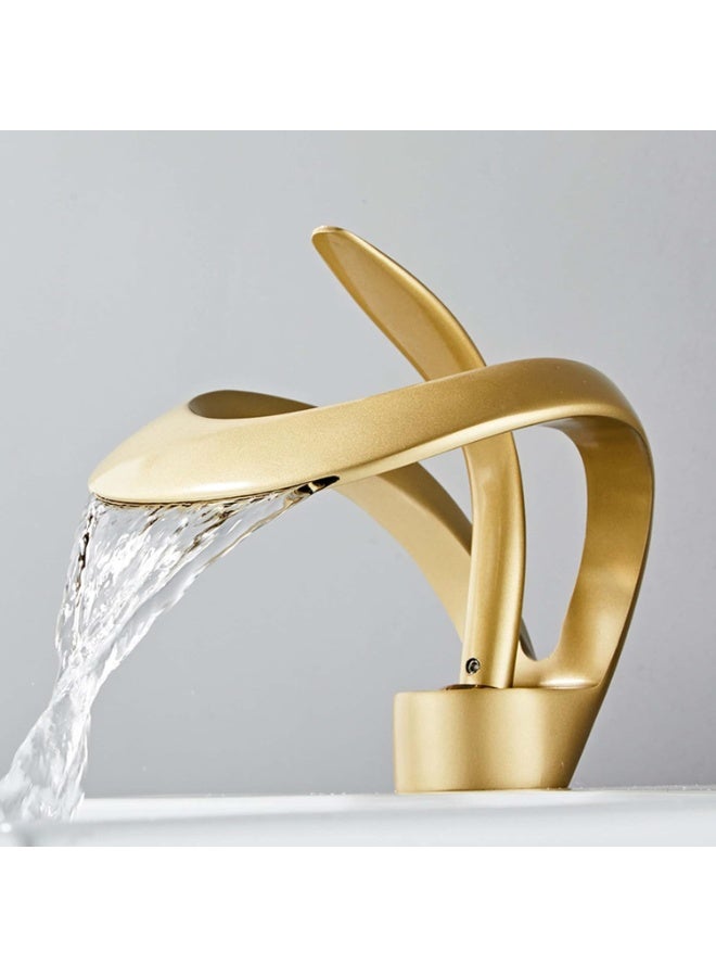 المفتاحة صنبور حوض فاخر بتصميم شلال - صنبور خلاط ذهبي بمقبض واحد وفتحة واحدة | صنبور حوض من النحاس الصلب لأحواض سطح الطاولة | تجهيزات حمام عصرية - Image 5